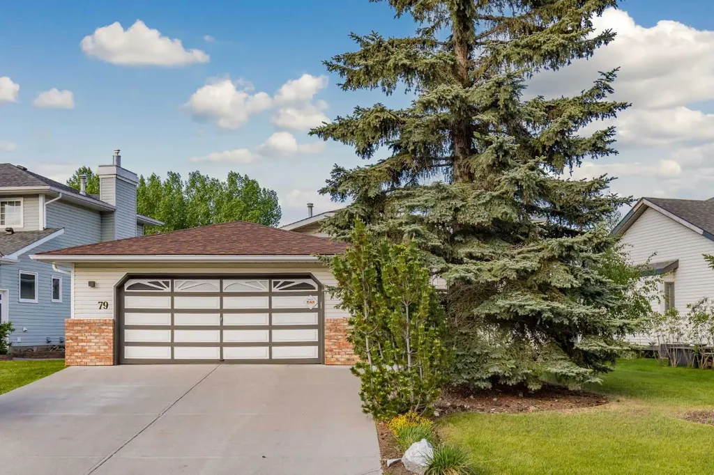 79 Riverview Circle Cochrane AB T4C 1K4