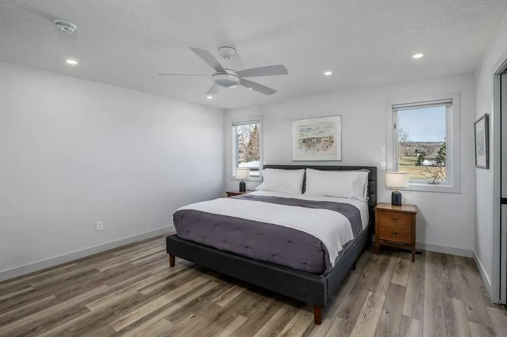79 Riverview Circle Cochrane AB T4C 1K4