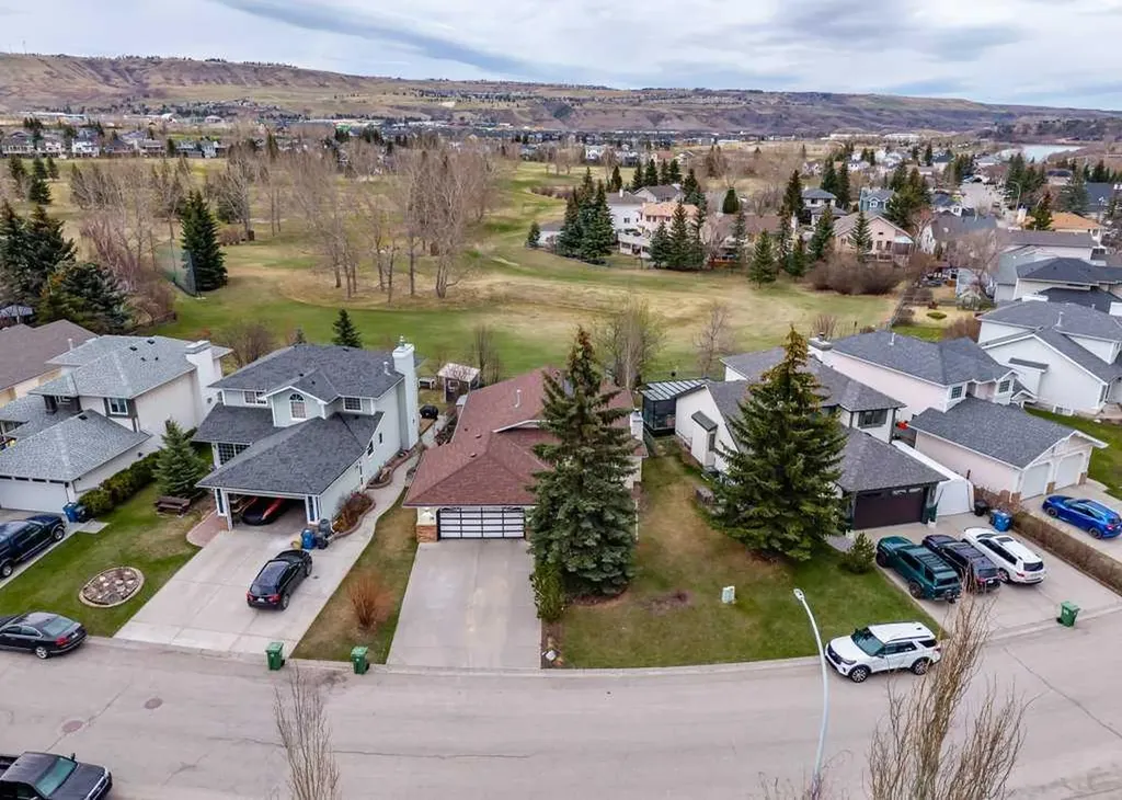 79 Riverview Circle Cochrane AB T4C 1K4