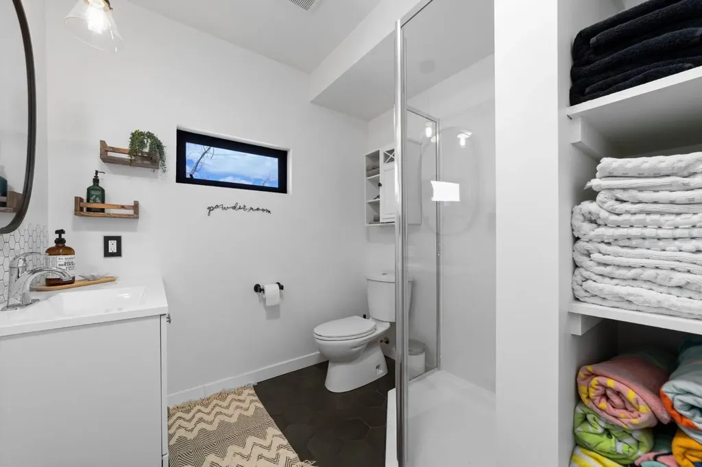 62 Sands Street Rochon Sands AB T0C 2L0