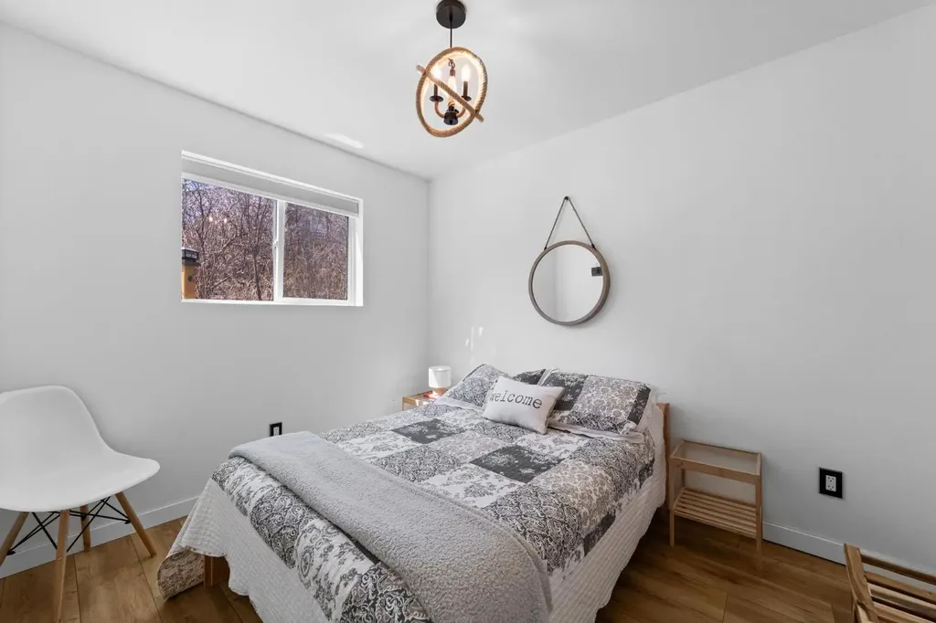 62 Sands Street Rochon Sands AB T0C 2L0