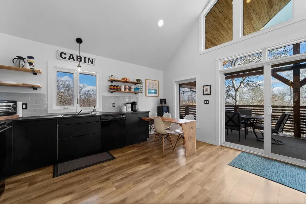 62 Sands Street Rochon Sands AB T0C 2L0