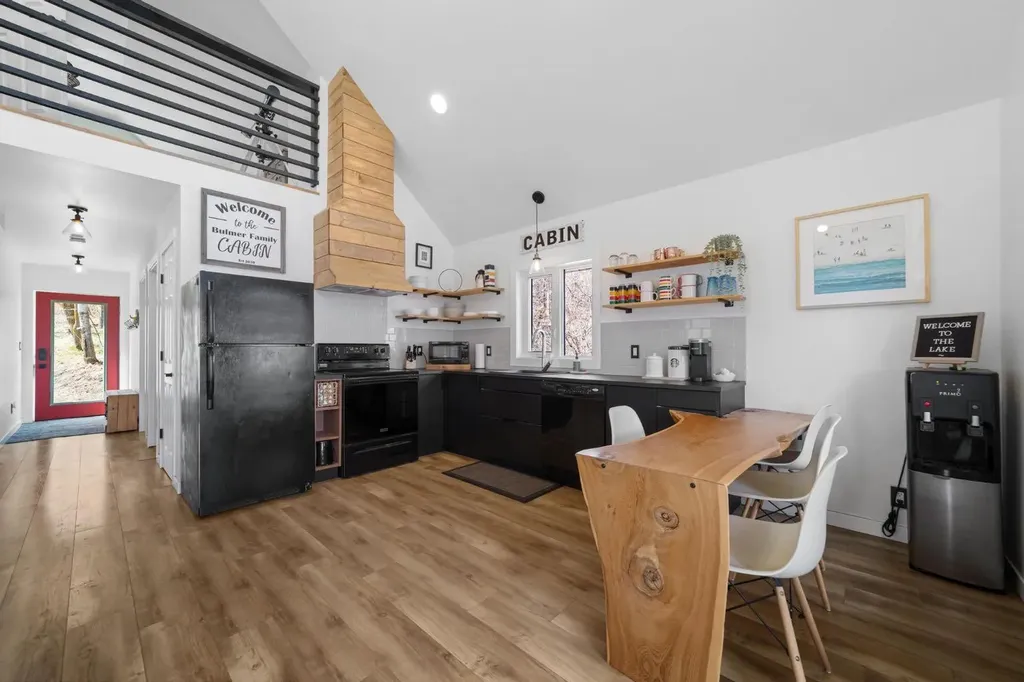 62 Sands Street Rochon Sands AB T0C 2L0