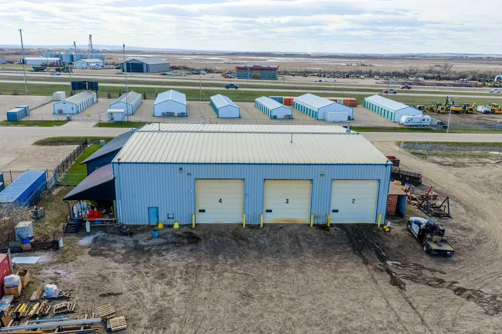 10815 99 Street Clairmont AB T0H 0W2