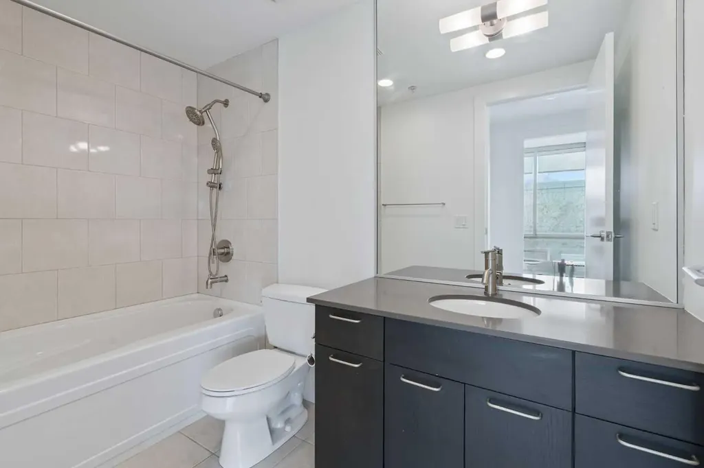 433 11 Avenue SE Calgary AB T2G 0C7