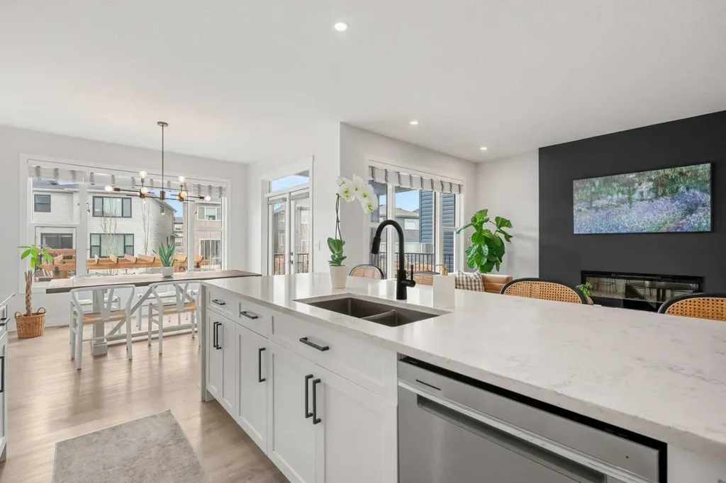 851 Seton Circle SE Calgary AB T3M 3B5