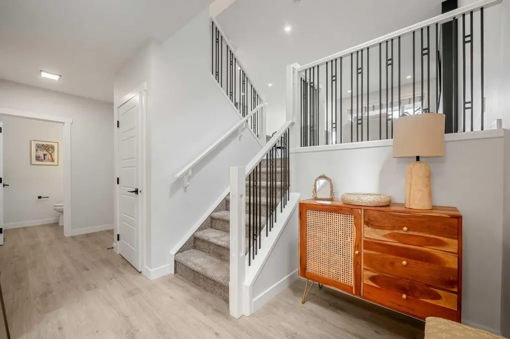 851 Seton Circle SE Calgary AB T3M 3B5