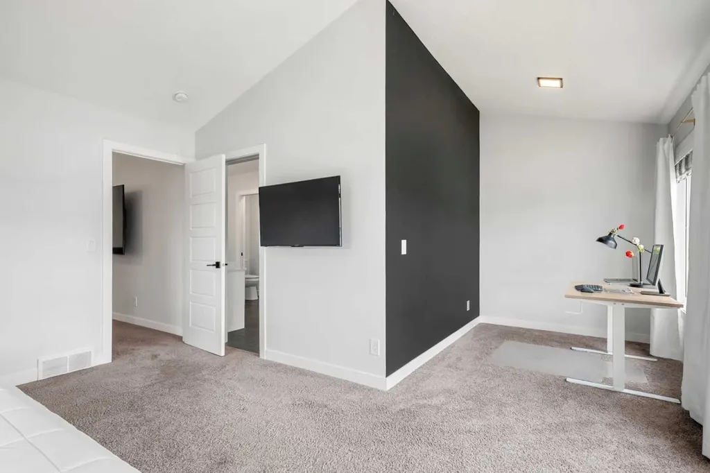 851 Seton Circle SE Calgary AB T3M 3B5