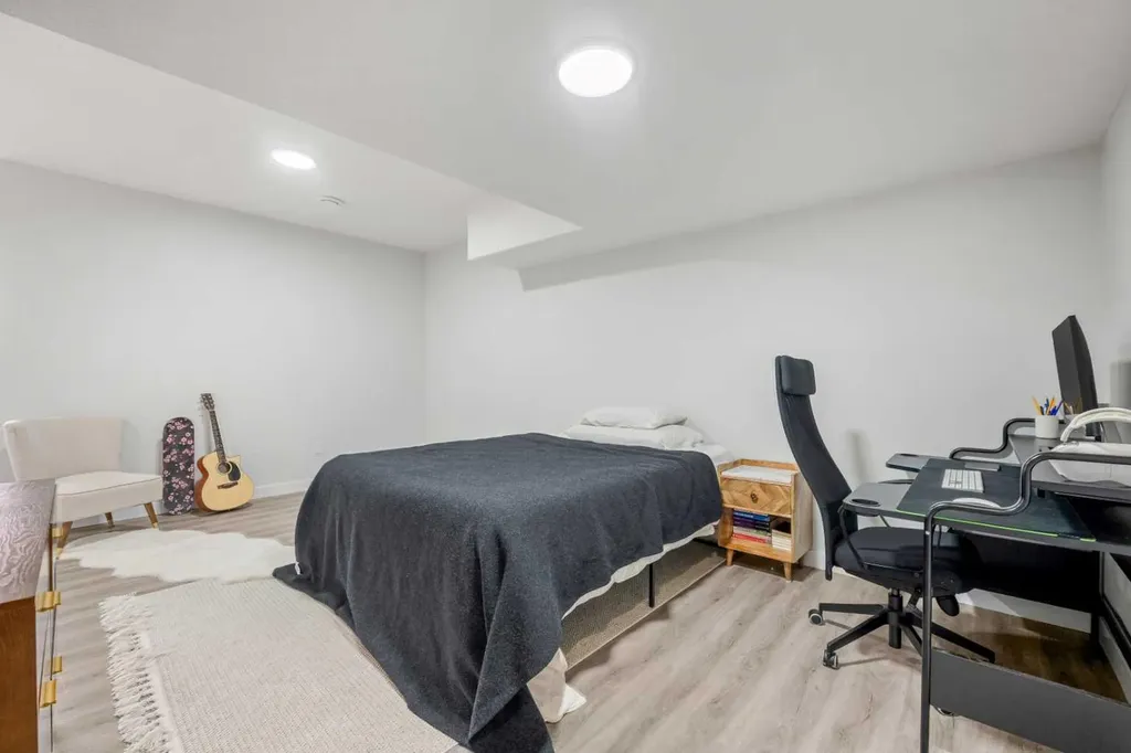 851 Seton Circle SE Calgary AB T3M 3B5