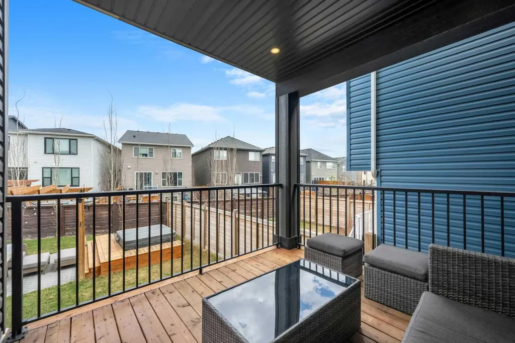 851 Seton Circle SE Calgary AB T3M 3B5