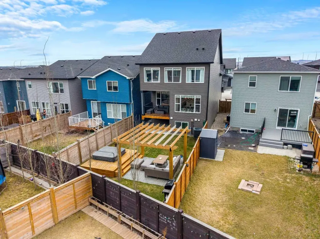 851 Seton Circle SE Calgary AB T3M 3B5