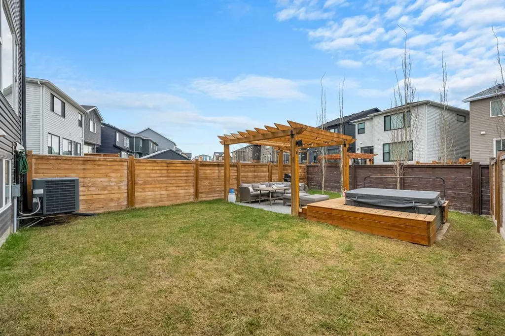 851 Seton Circle SE Calgary AB T3M 3B5