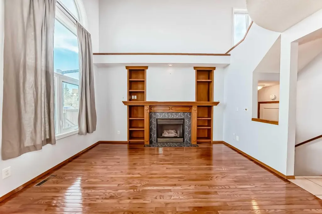 42 Harvest Rose Place NE Calgary AB T3K 4M6