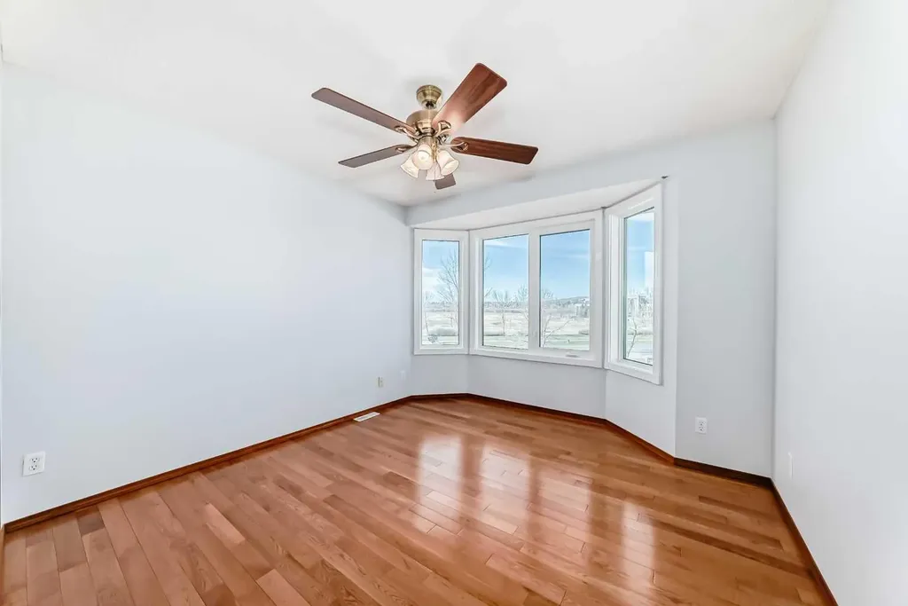 42 Harvest Rose Place NE Calgary AB T3K 4M6