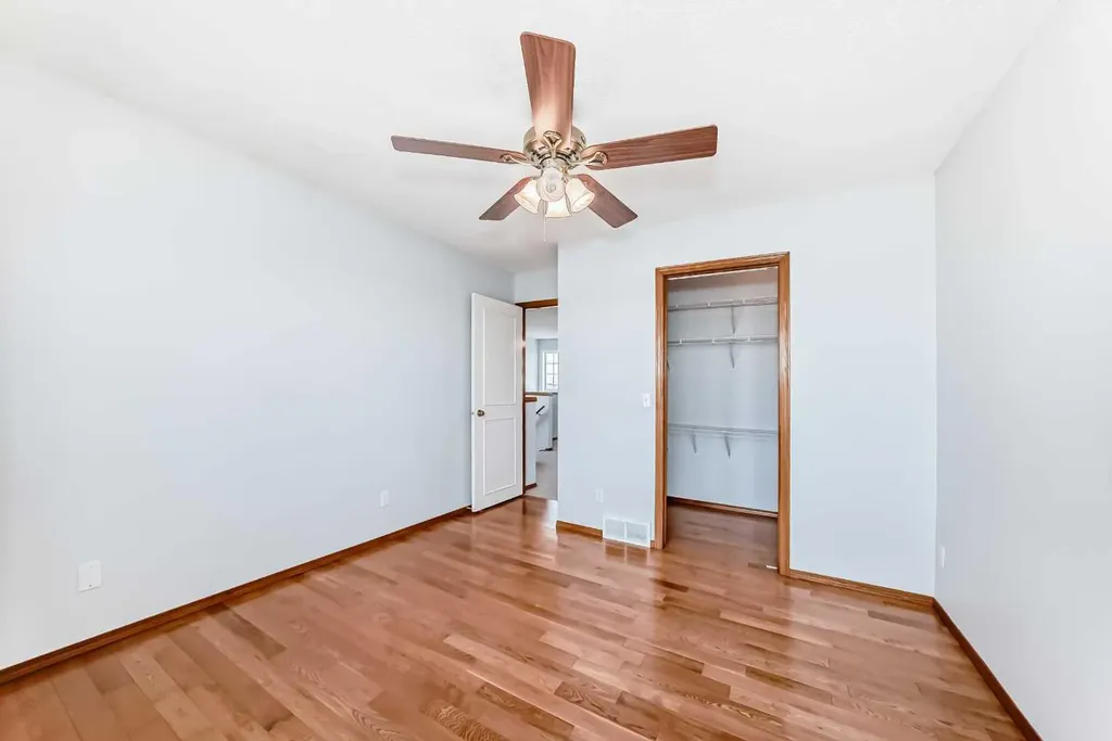 42 Harvest Rose Place NE Calgary AB T3K 4M6