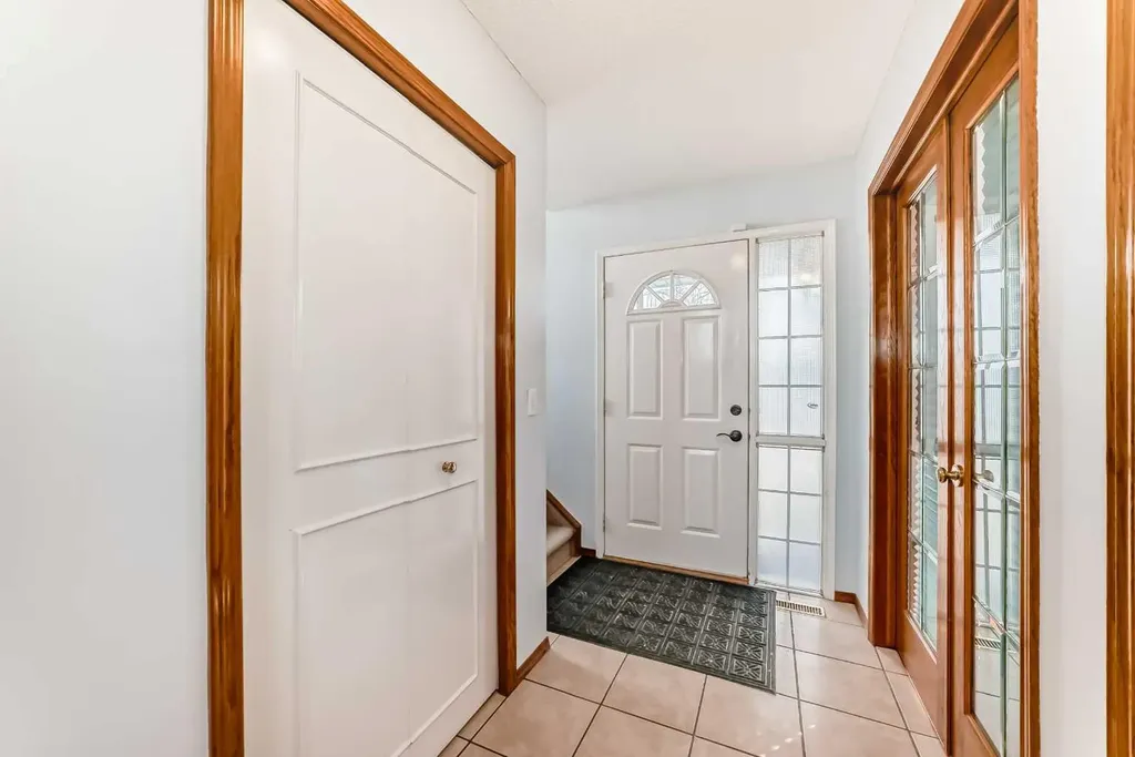 42 Harvest Rose Place NE Calgary AB T3K 4M6