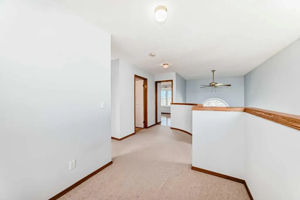 42 Harvest Rose Place NE Calgary AB T3K 4M6