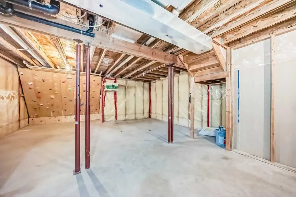 42 Harvest Rose Place NE Calgary AB T3K 4M6