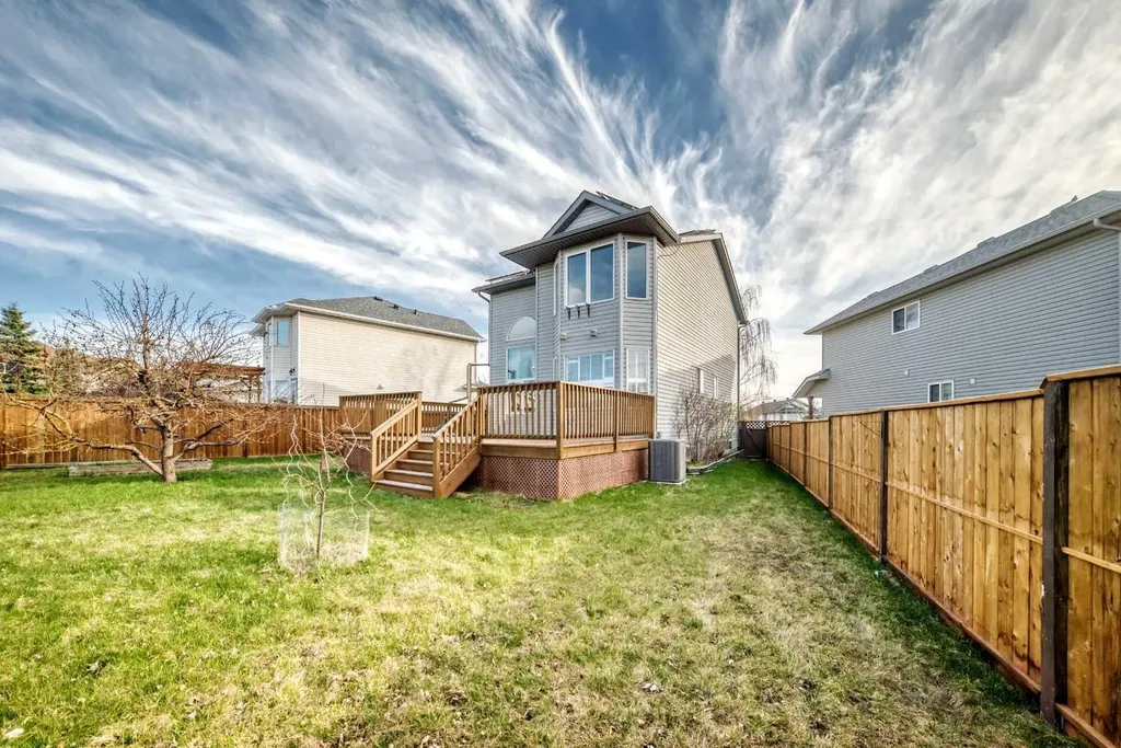 42 Harvest Rose Place NE Calgary AB T3K 4M6