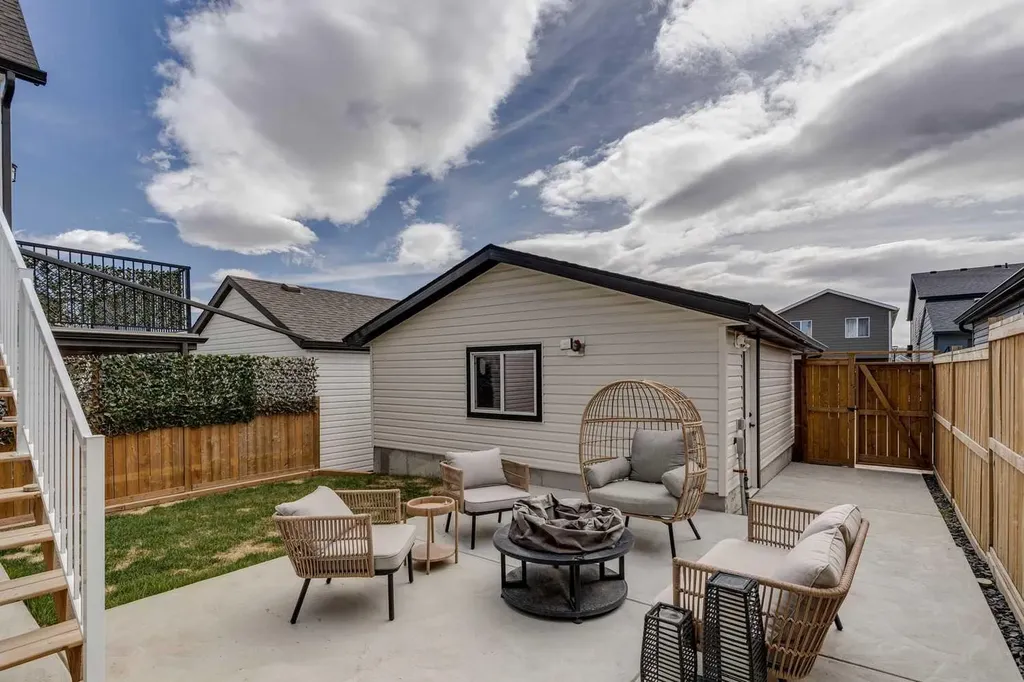 99 Haskayne Drive NW Calgary AB T3L 0H1