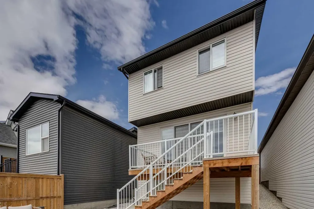 99 Haskayne Drive NW Calgary AB T3L 0H1