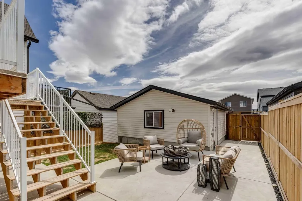99 Haskayne Drive NW Calgary AB T3L 0H1