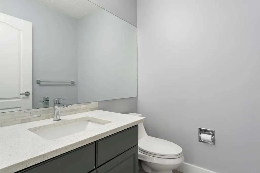 48 Douglas Park Boulevard SE Calgary AB T2Z 2B1