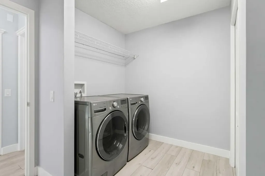 48 Douglas Park Boulevard SE Calgary AB T2Z 2B1