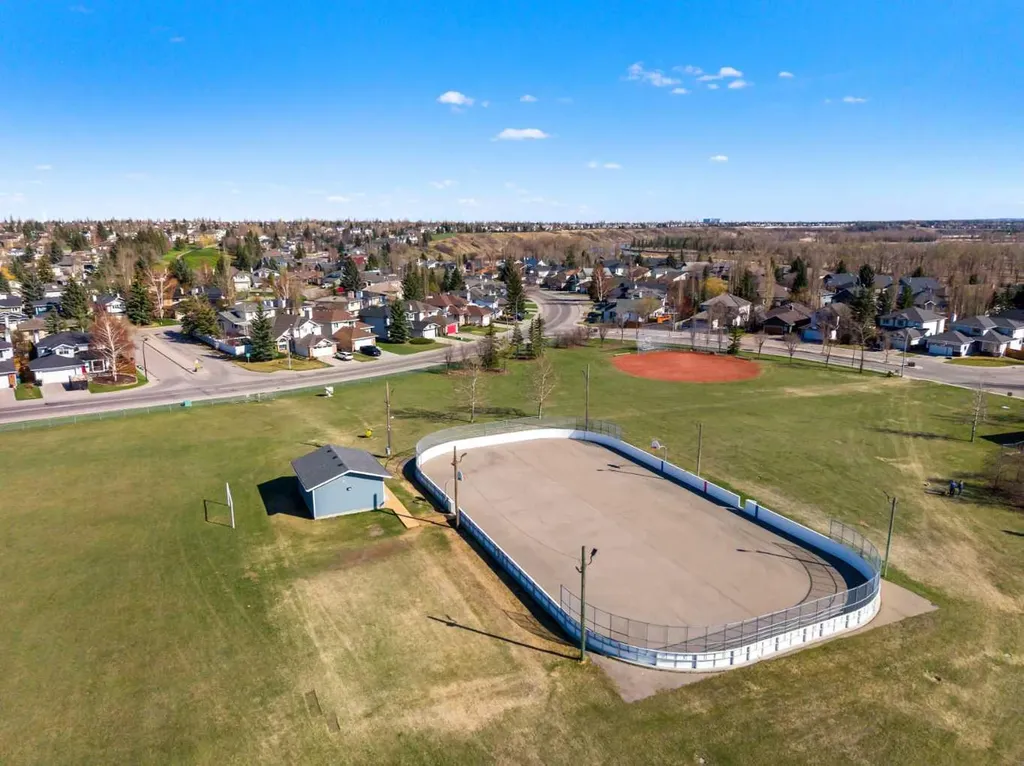 48 Douglas Park Boulevard SE Calgary AB T2Z 2B1