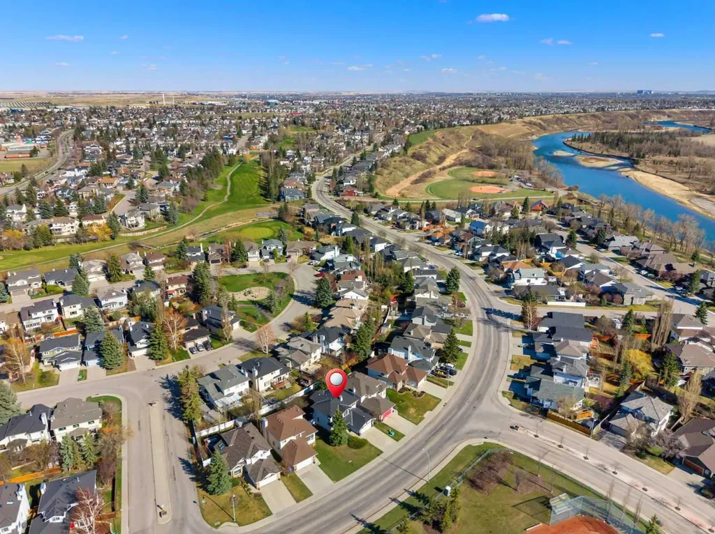 48 Douglas Park Boulevard SE Calgary AB T2Z 2B1