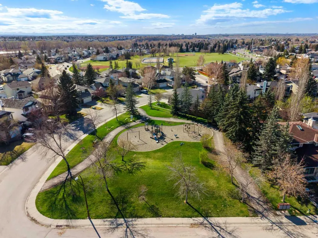 48 Douglas Park Boulevard SE Calgary AB T2Z 2B1