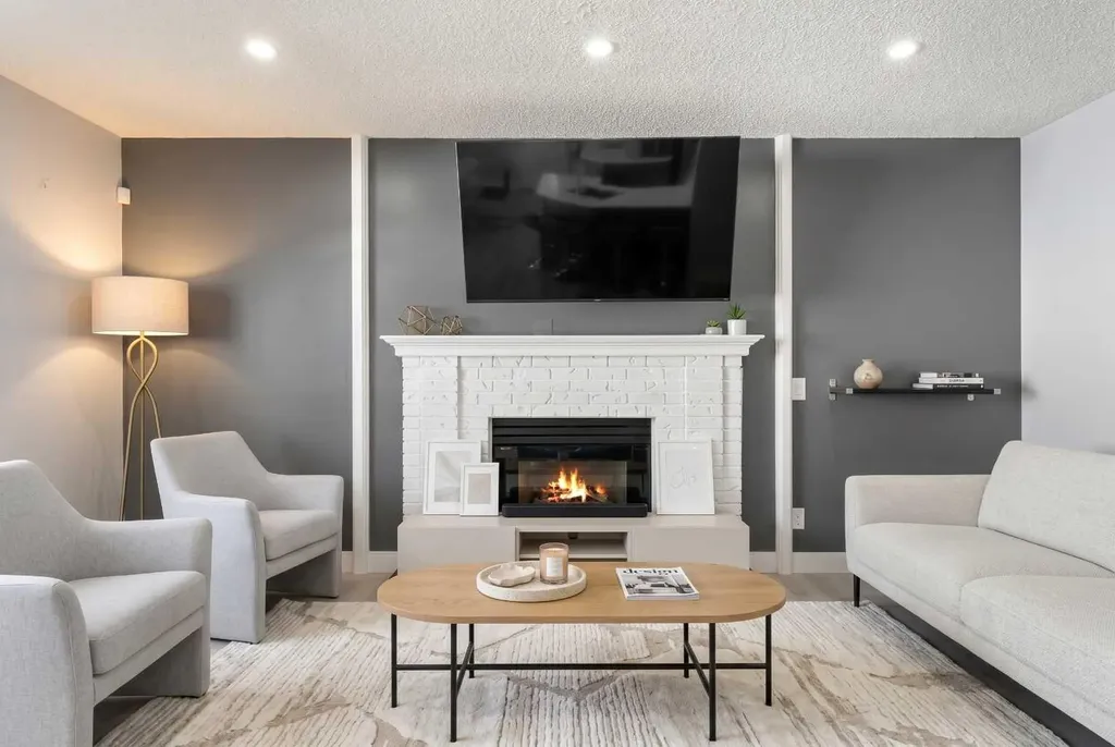 48 Douglas Park Boulevard SE Calgary AB T2Z 2B1