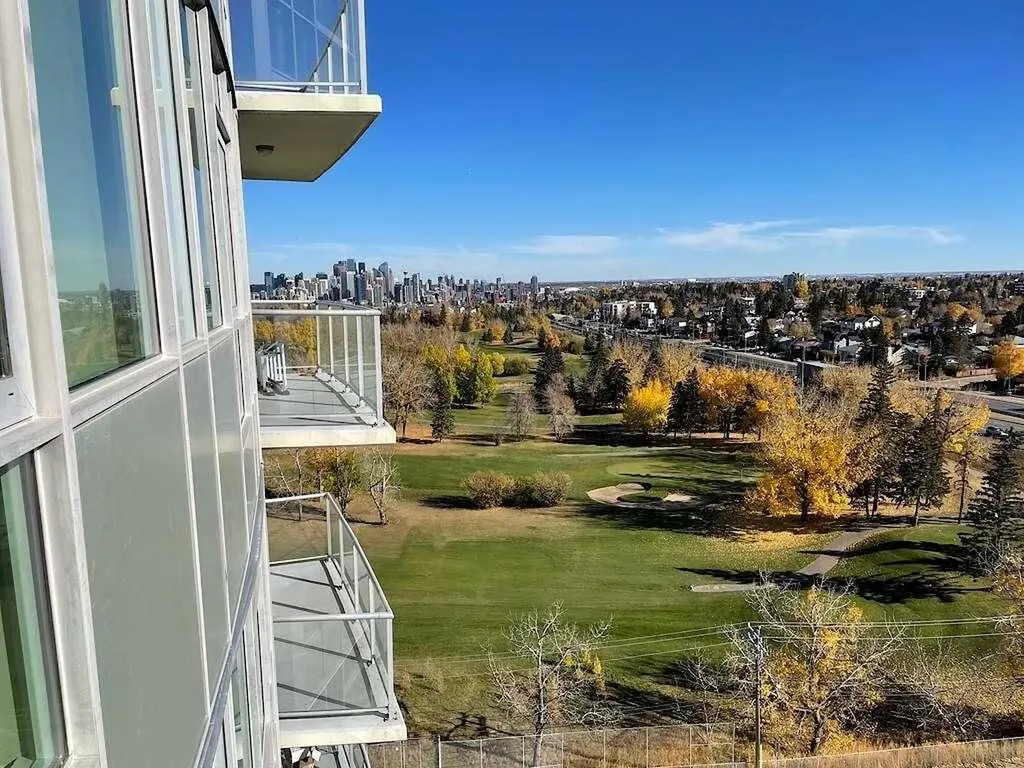 99 Spruce Place SW Calgary AB t3c3x7