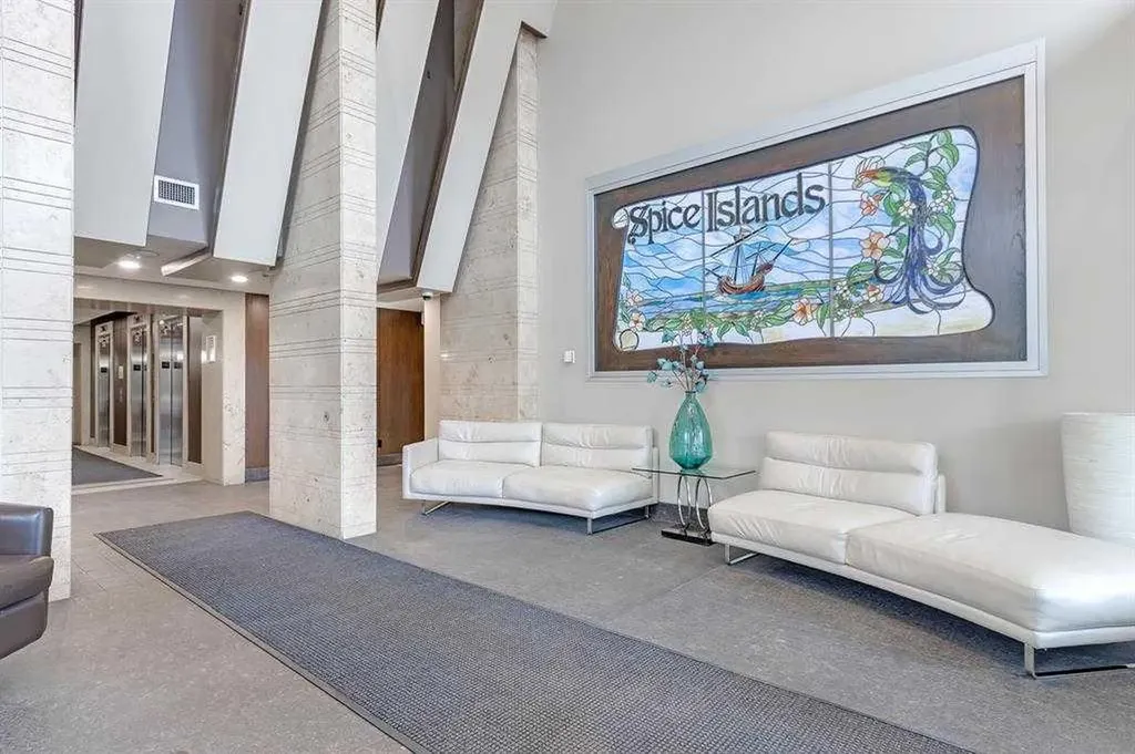 99 Spruce Place SW Calgary AB t3c3x7