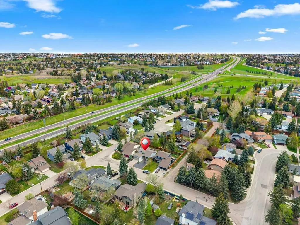 6108 Dalcastle Link NW Calgary AB T3A 2P5