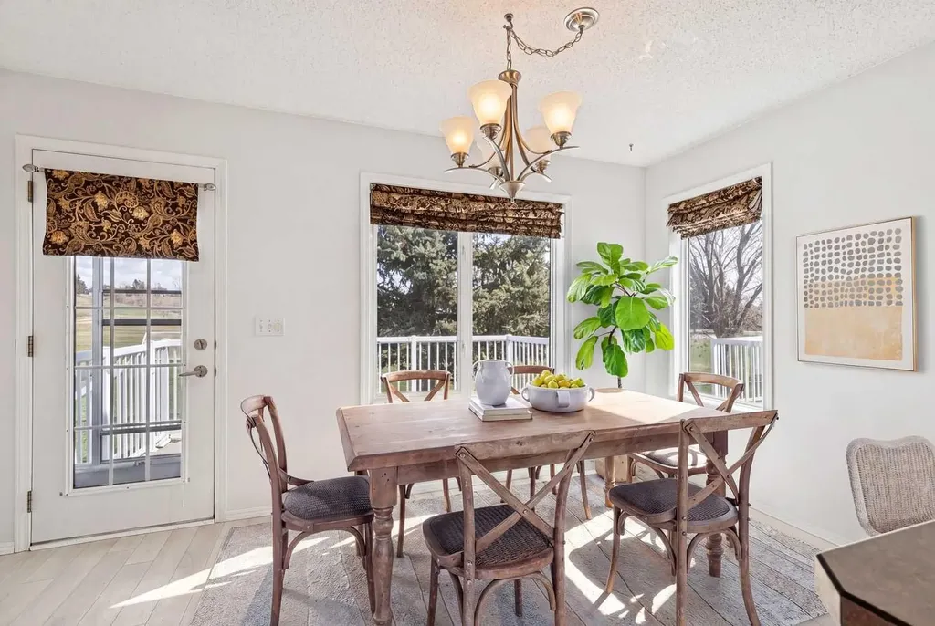 105 Elm Place Okotoks AB T1S 1Y9