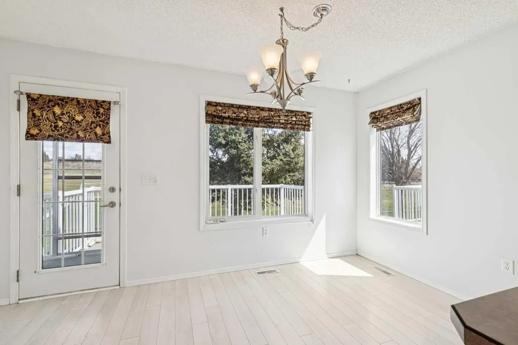105 Elm Place Okotoks AB T1S 1Y9