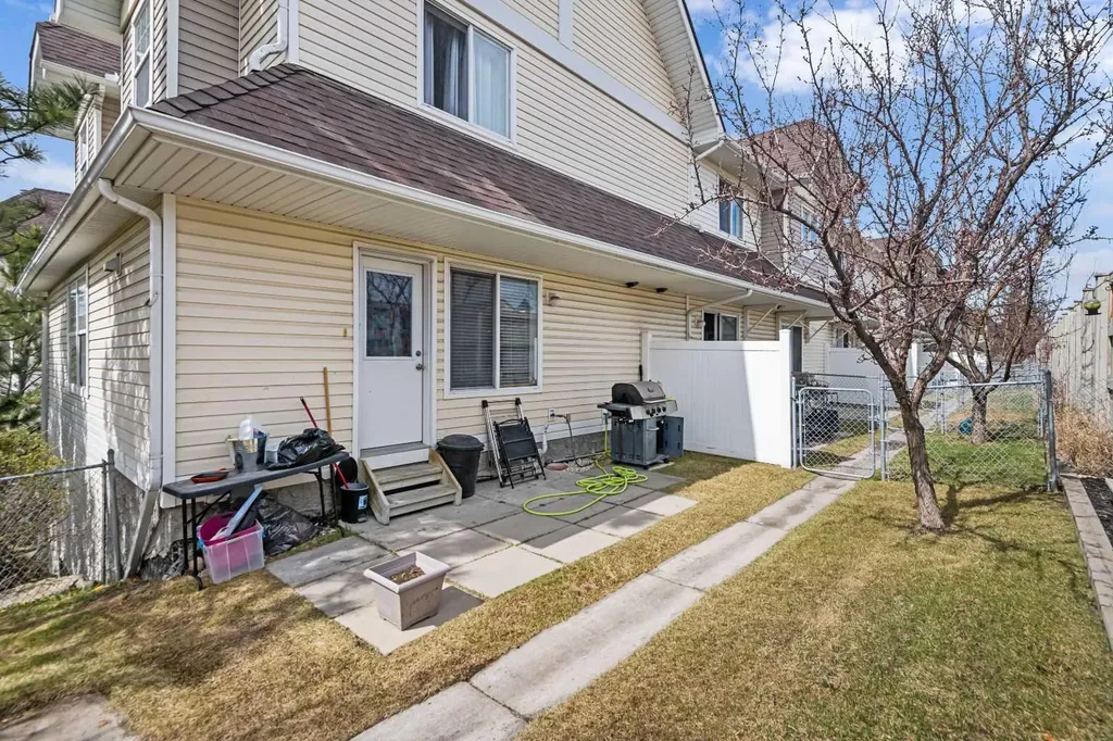53 Tuscany Springs Gardens NW Calgary AB T3L 2R3