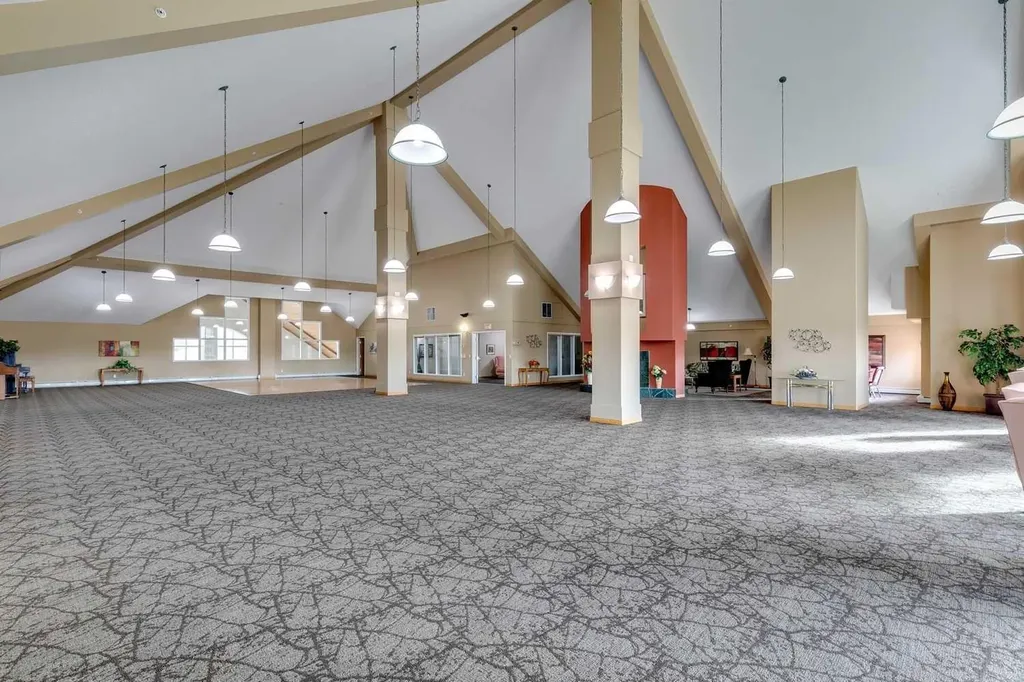 6868 Sierra Morena Boulevard SW Calgary AB T3H 3R6
