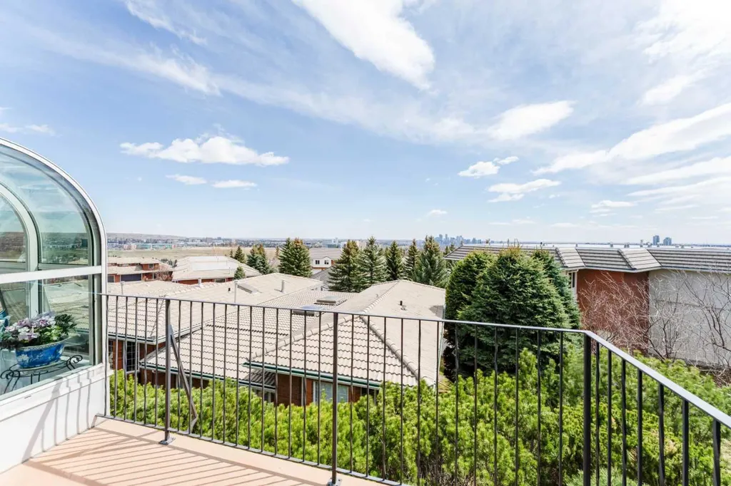 8 Prominence Path SW Calgary AB T3H 2W7