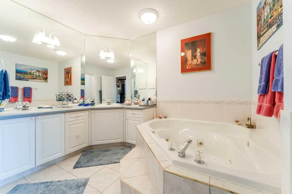 8 Prominence Path SW Calgary AB T3H 2W7
