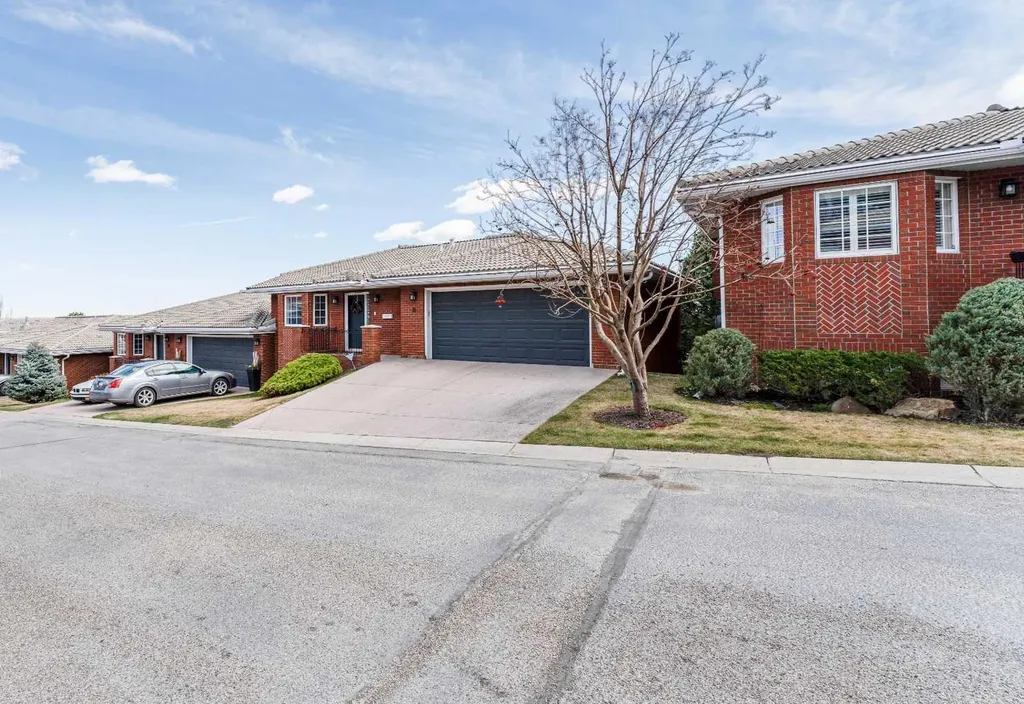 8 Prominence Path SW Calgary AB T3H 2W7