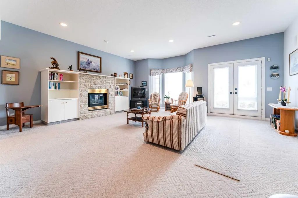 8 Prominence Path SW Calgary AB T3H 2W7