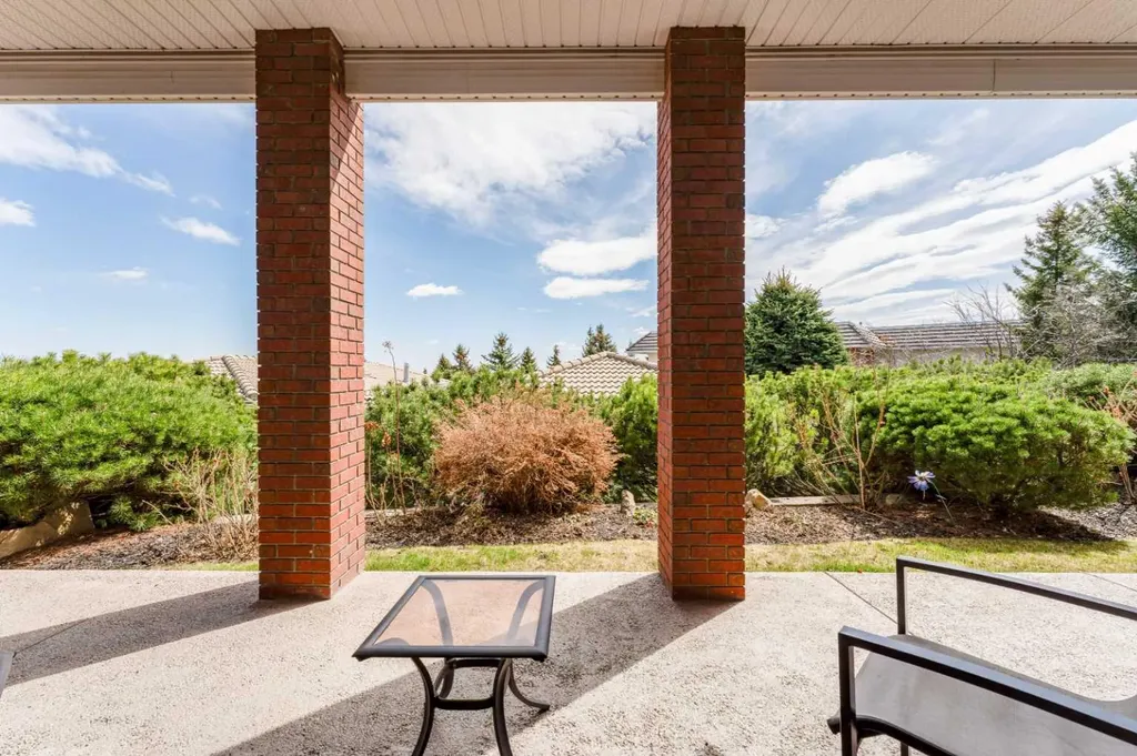 8 Prominence Path SW Calgary AB T3H 2W7