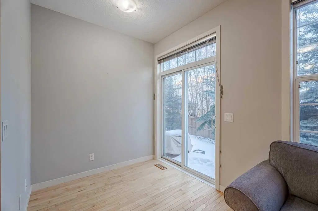 155 Silverado Skies Link SW Calgary AB T2X0K7