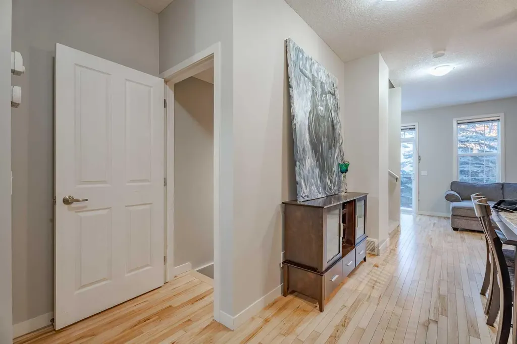 155 Silverado Skies Link SW Calgary AB T2X0K7