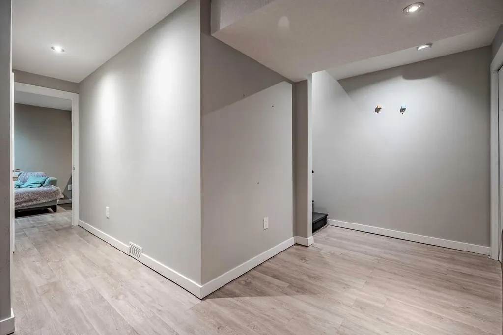155 Silverado Skies Link SW Calgary AB T2X0K7