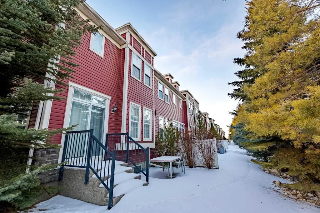 155 Silverado Skies Link SW Calgary AB T2X0K7