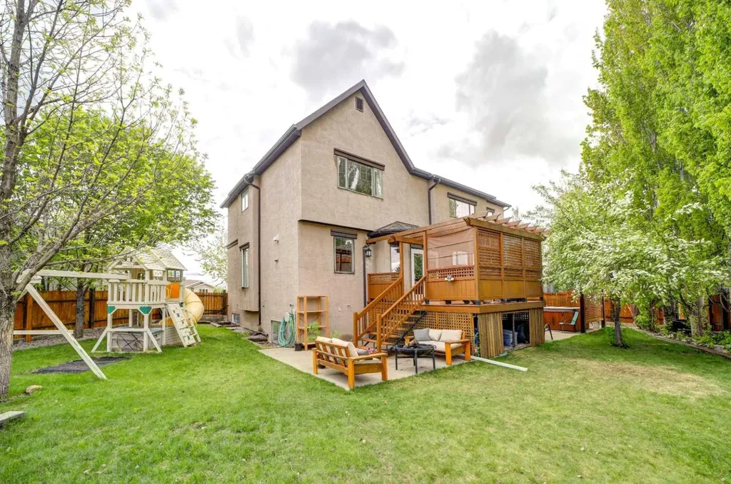419 Kenex Place Nobleford AB T0L 1S0
