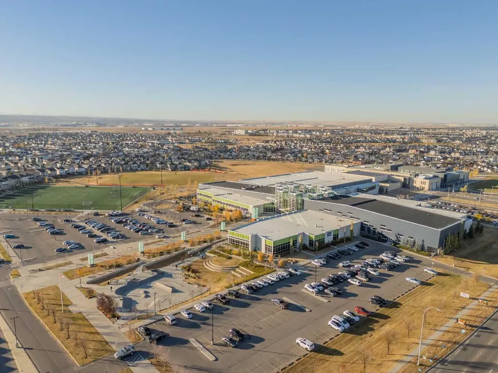 7451 Falconridge Boulevard NE Calgary AB T3J0Z8